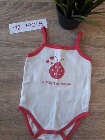 Body 12 mois