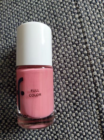 Vernis à ongles rose flormar