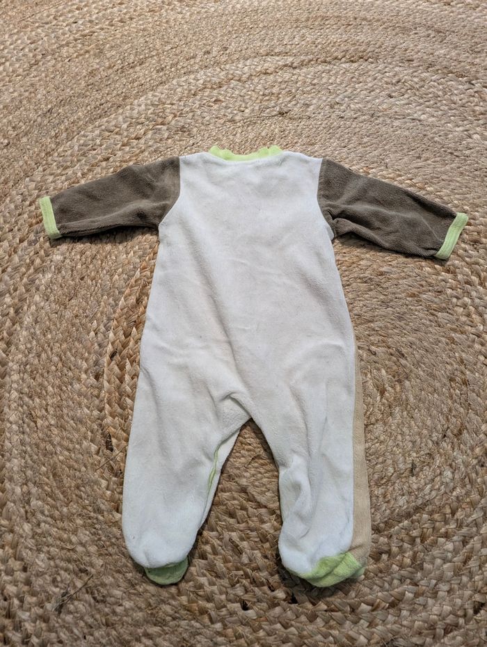Lot de 4 pyjamas en velours – 3 mois (60cm) - photo numéro 5