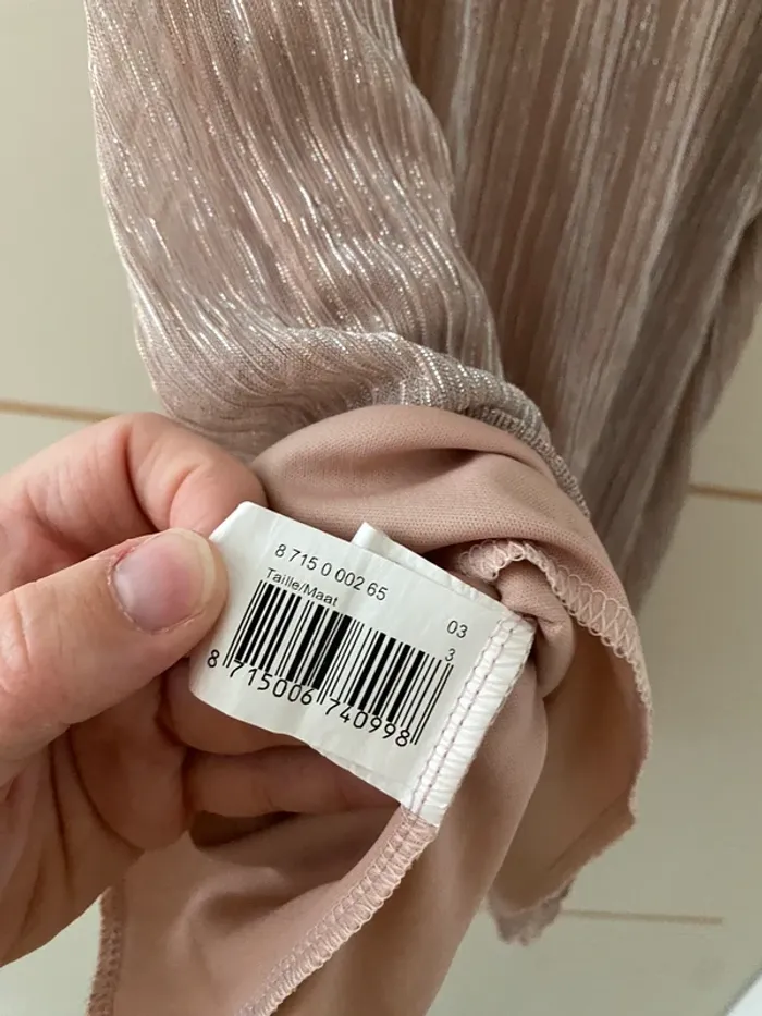 Haut rose pailleté taille 3 - photo numéro 3