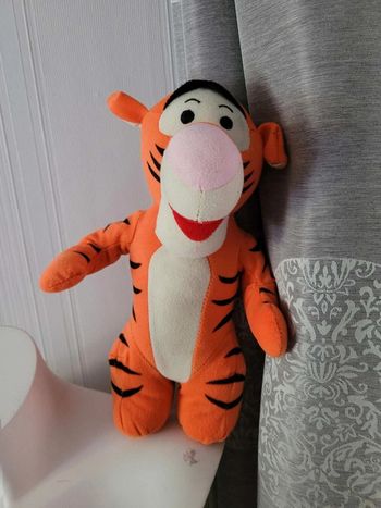 Peluche tigrou  disney
