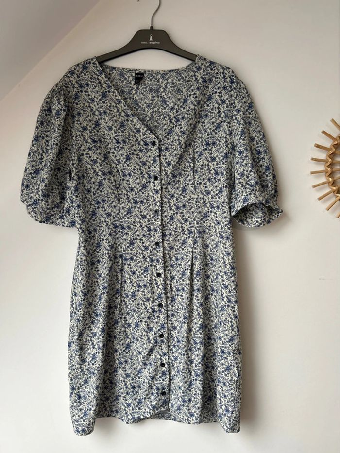 Robe moulante manches courtes bouffantes Shein