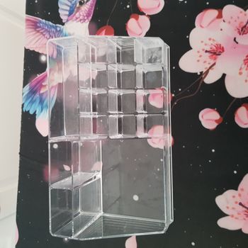 Boite de rangement maquillage