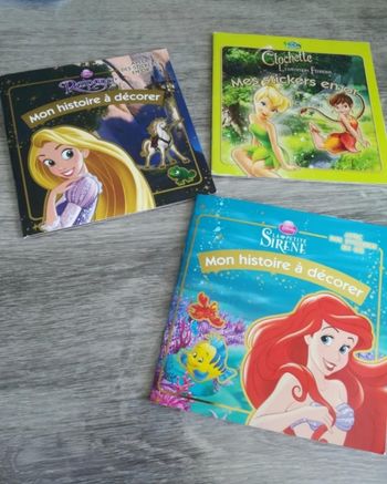 Lot de 3 histoires à décorer 