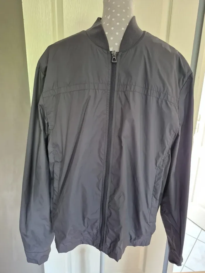 Coupe vent geox casi neuve