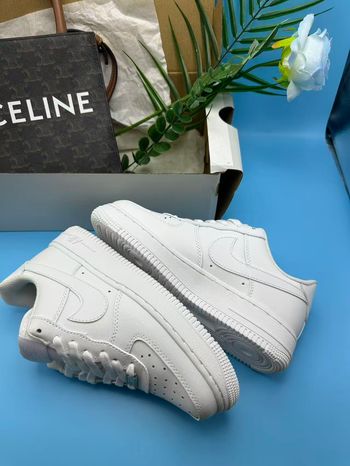 Baskets Nike Air Force 1 Low '07 blanches Pointure --38.5