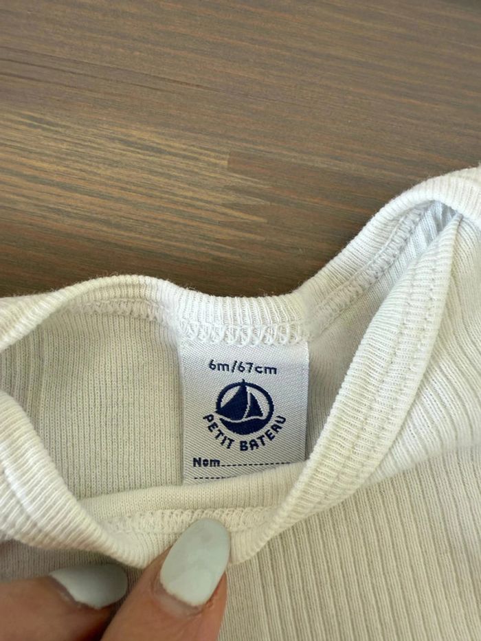 Body manches courtes Petit Bateau - Côtelé Blanc - 6 mois (67 cm) - photo numéro 2