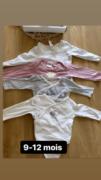Lot 4 bodies - 9 mois