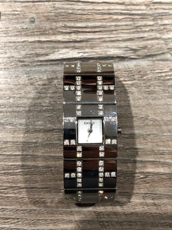 Montre argent DKNY