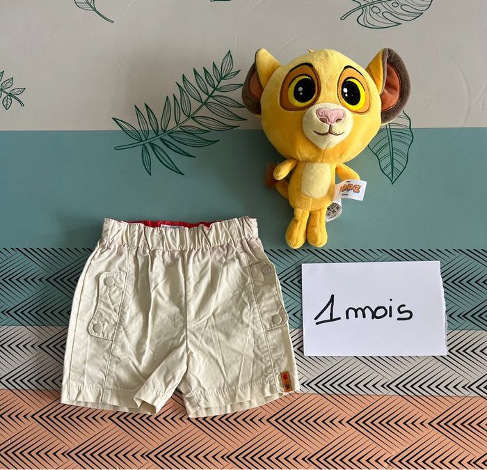 Short taille 1 mois