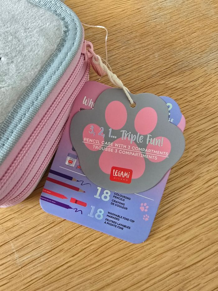 NOUVELLE TROUSSE CHAT LEGAMI - photo numéro 3
