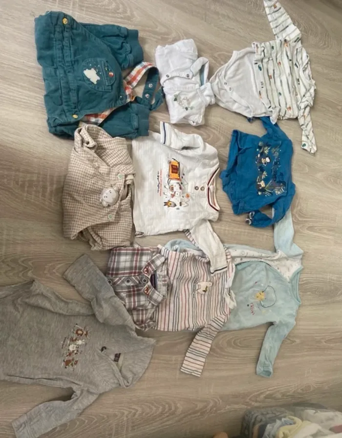 Maxi gros lot 13 pièces sergent major 6 mois garcon quasi neuf - photo numéro 6