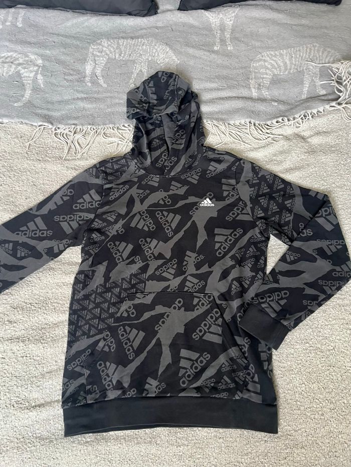 Pull adidas