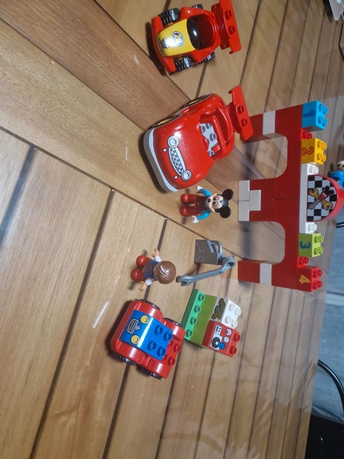 Lego duplo Le garage - photo numéro 9