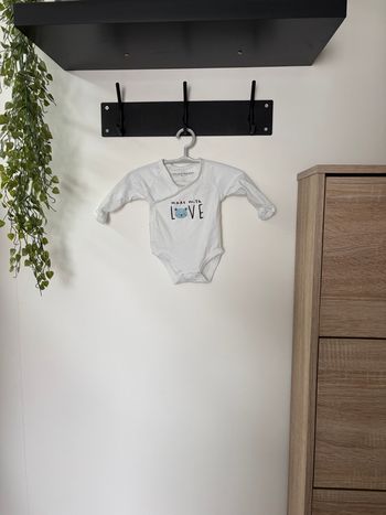 Body blanc Made with love taille 1 mois 