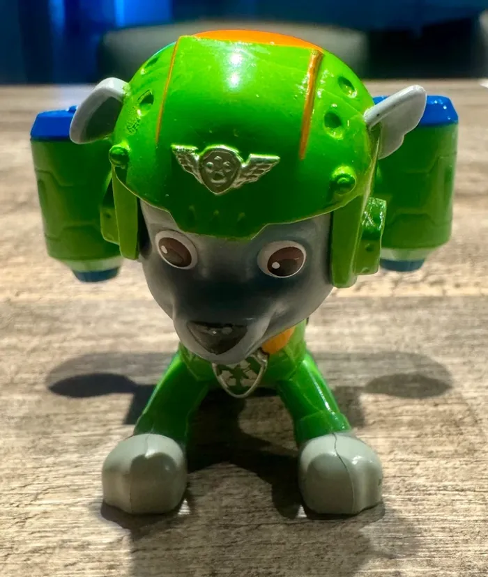 Figurine Pat Patrouille - Action Pup - Rocky - photo numéro 2