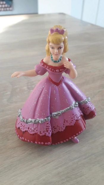 Figurine princesse