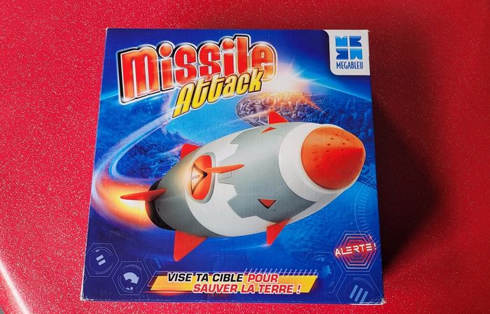 Jeu électronique missile attack + 1 puzzle offert.