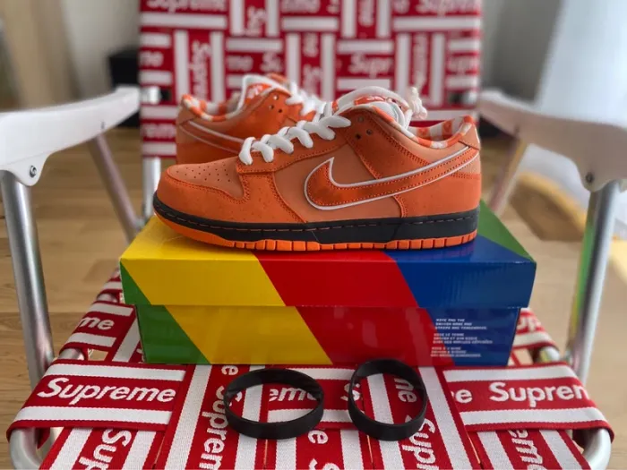 Nike SB Dunk low x Concepts Orange lobster