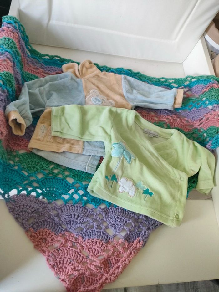 Lot pyjamas fille/garcon 1mois - photo numéro 2