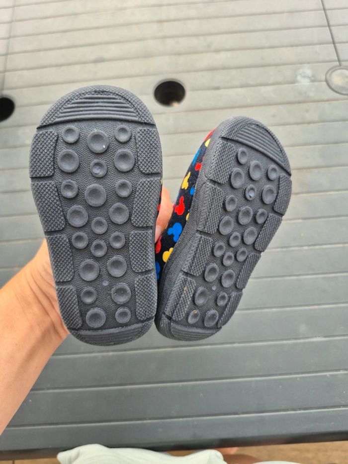Chaussons Mickey 23 - photo numéro 4