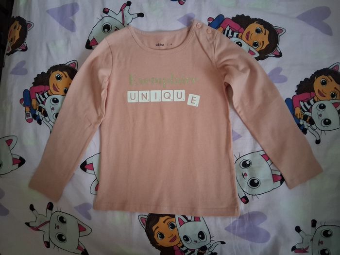 T-shirt manches longues taille 4 ans - photo numéro 3