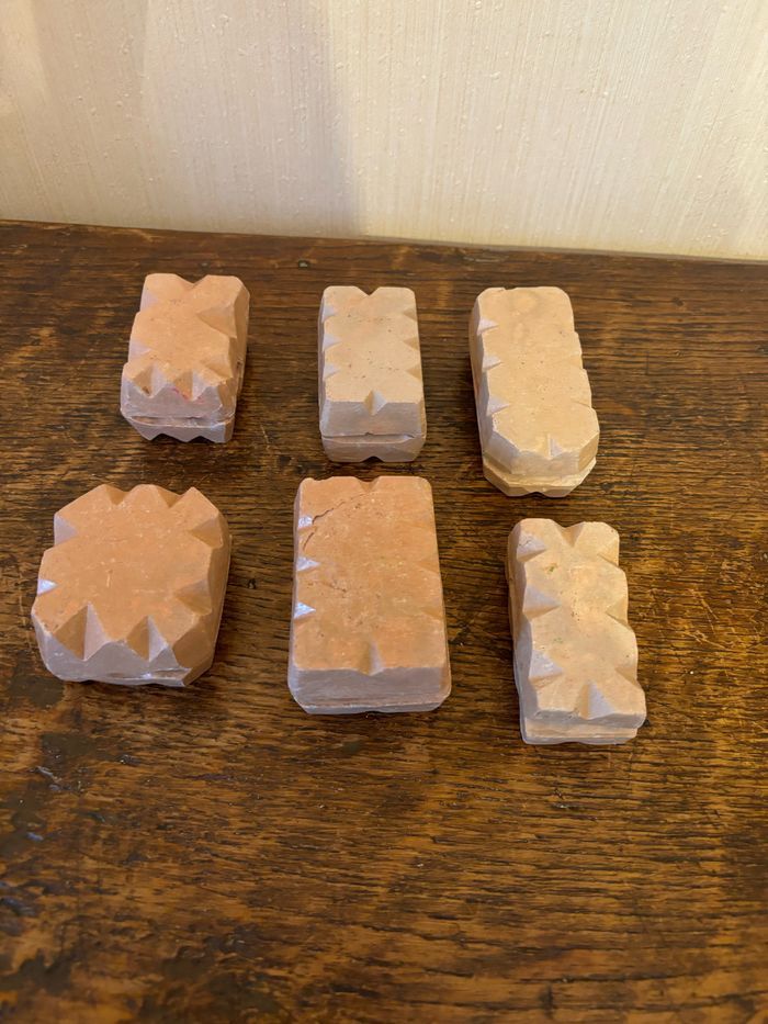 lot de 6 anciens moules en terre cuite pour jeu de moulage - photo numéro 4