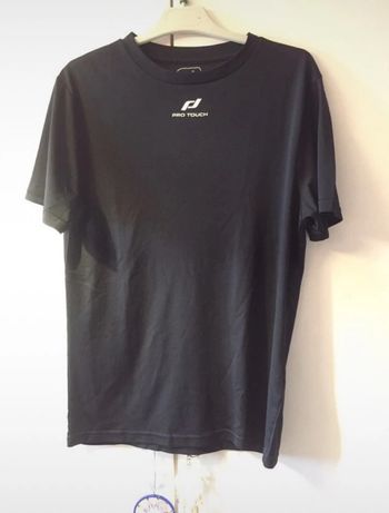 Teeshirt 🎀 noir Pro Touch taille S 5euros