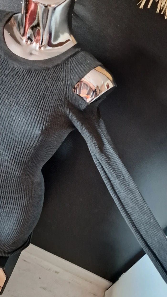 Robe Pull grise - photo numéro 3