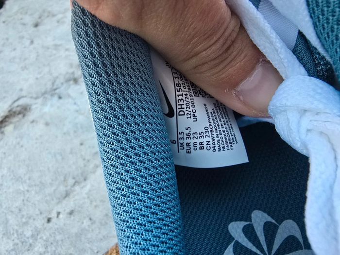 Basket nike dunk bleu et blanche - photo numéro 4