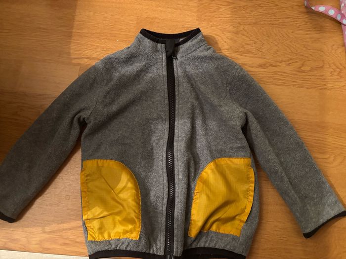 Veste polaire en 3 ans - photo numéro 2