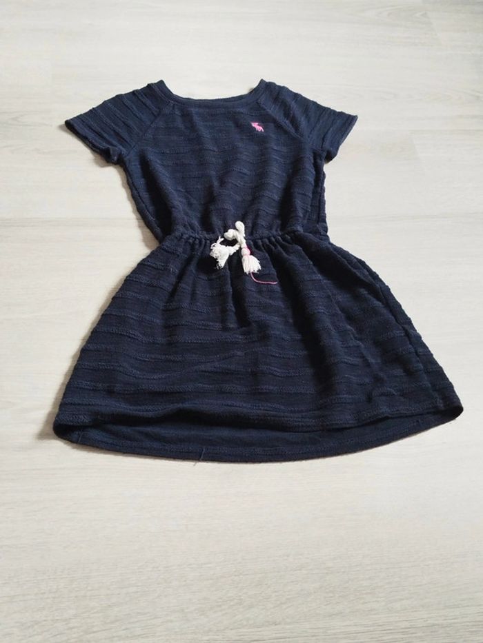 Lot 3 robes fille 8ans - photo numéro 2