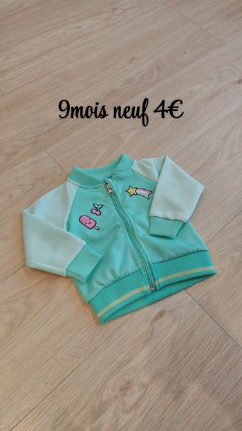 Gilet 9mois neuf