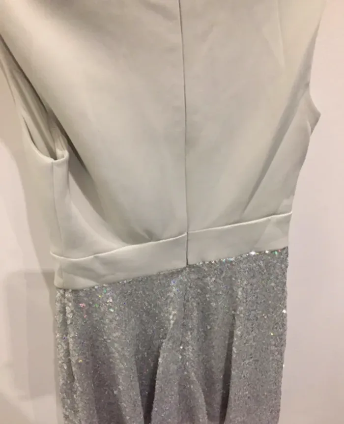 Robe paillettes Asos sexy - photo numéro 4