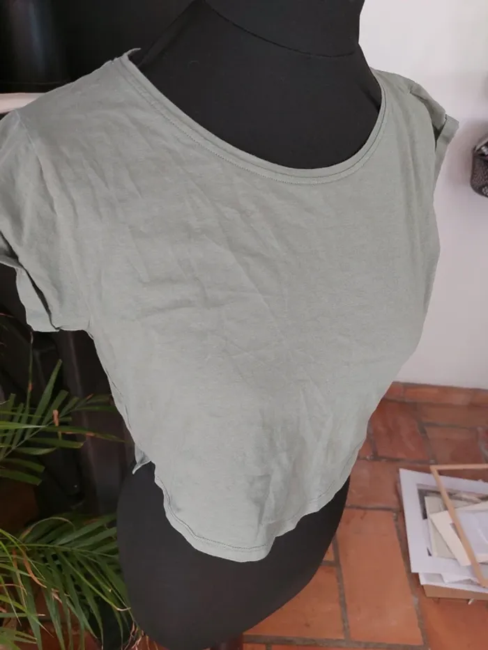 T-shirt court - photo numéro 5