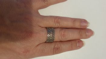 Bague neuve ajustable