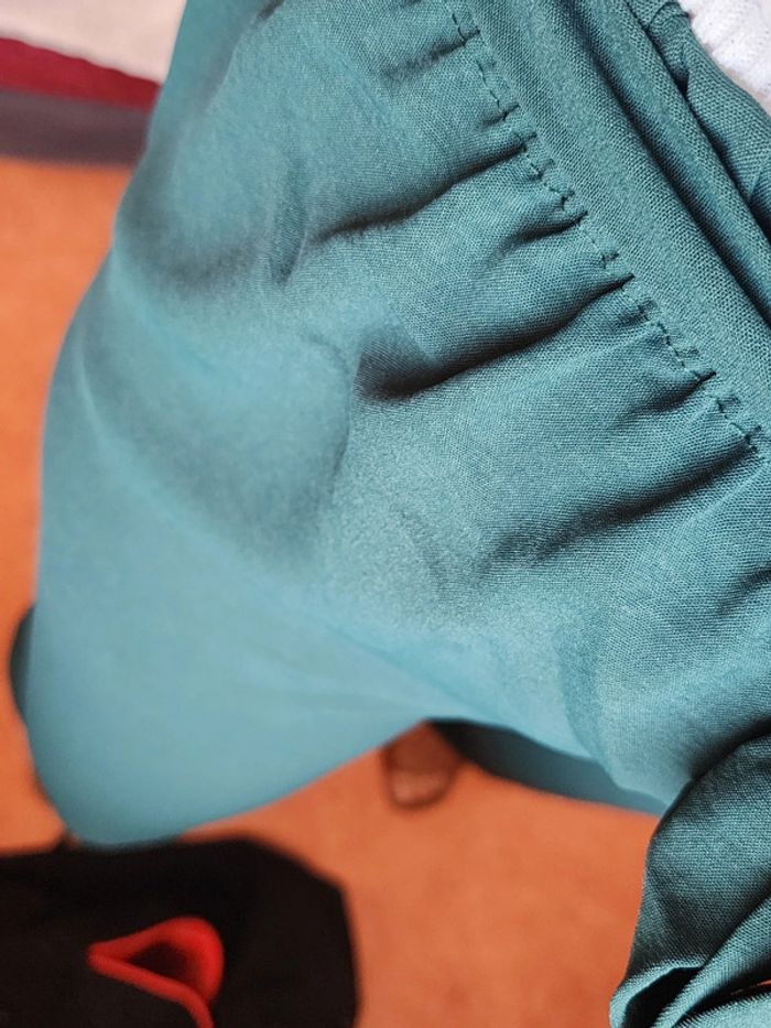 Pantalon à jambes larges / palazzo vert sapin TU 36/40 - photo numéro 3