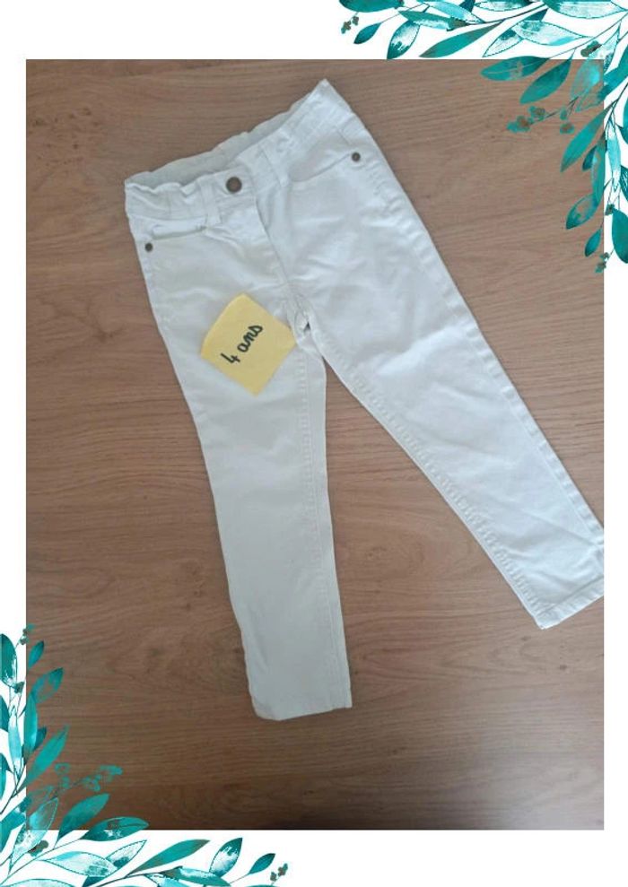Pantalon blanc fille 4 ans