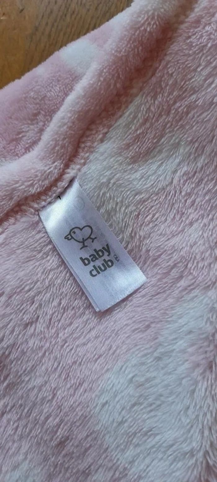 Couverture bébé c&a en excellent état - photo numéro 3