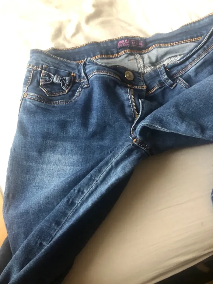 Jean femme 42 - photo numéro 7