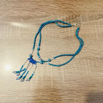 Collier en perles | bleu 🌿