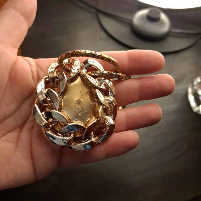 Collier gros médaillon rose et doré - photo numéro 11