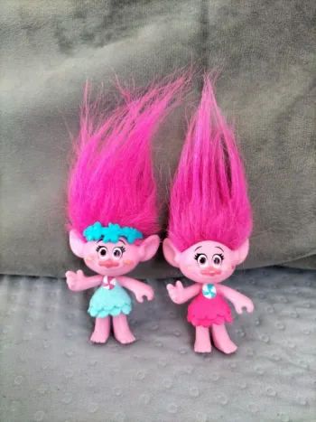 Lot figurines trolls 2015