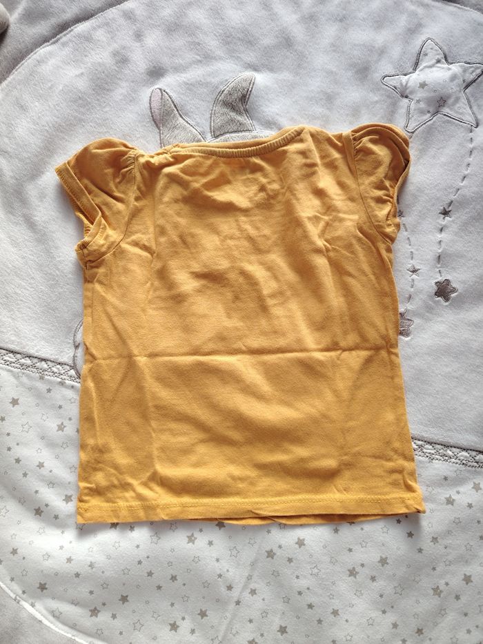 T shirt moutarde - photo numéro 5