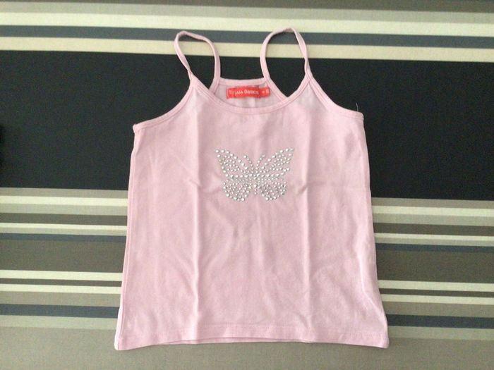 T shirt type débardeur