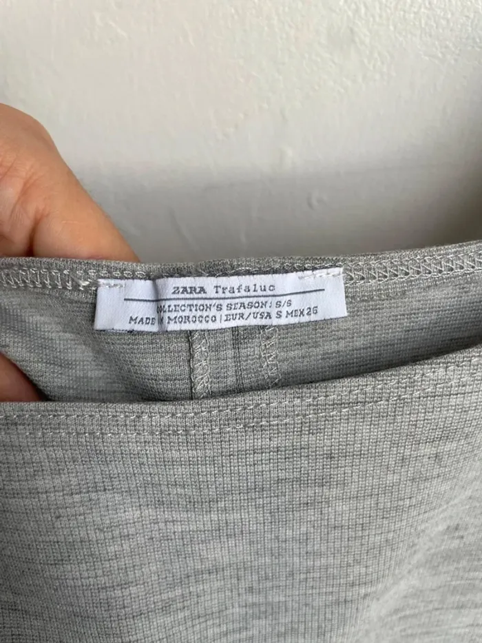 Robe moulante gris chiné Zara - photo numéro 4