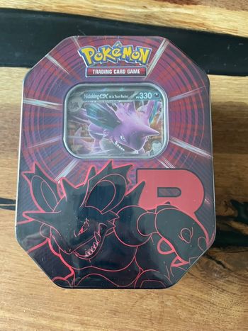 Pokebox Pokémon EV10 FR Nidoking Team Rocket Rivalités Destinées Neuf