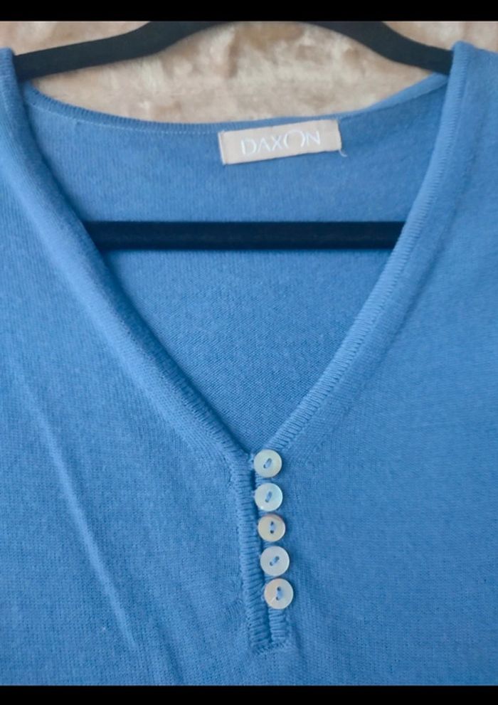 Pull col V laine , Daxon  taille  46/48  daxon - photo numéro 2
