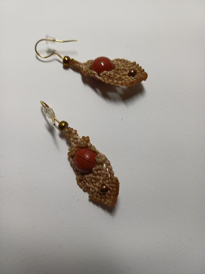 Boucles d'oreilles micro-macramé - photo numéro 4