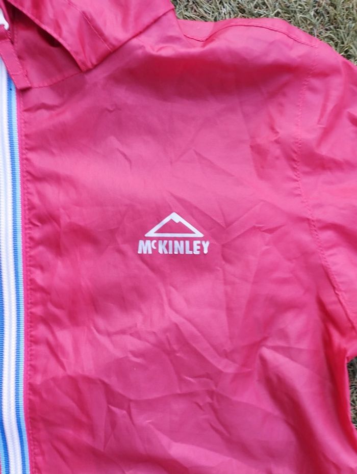 Imperméable rouge - photo numéro 2